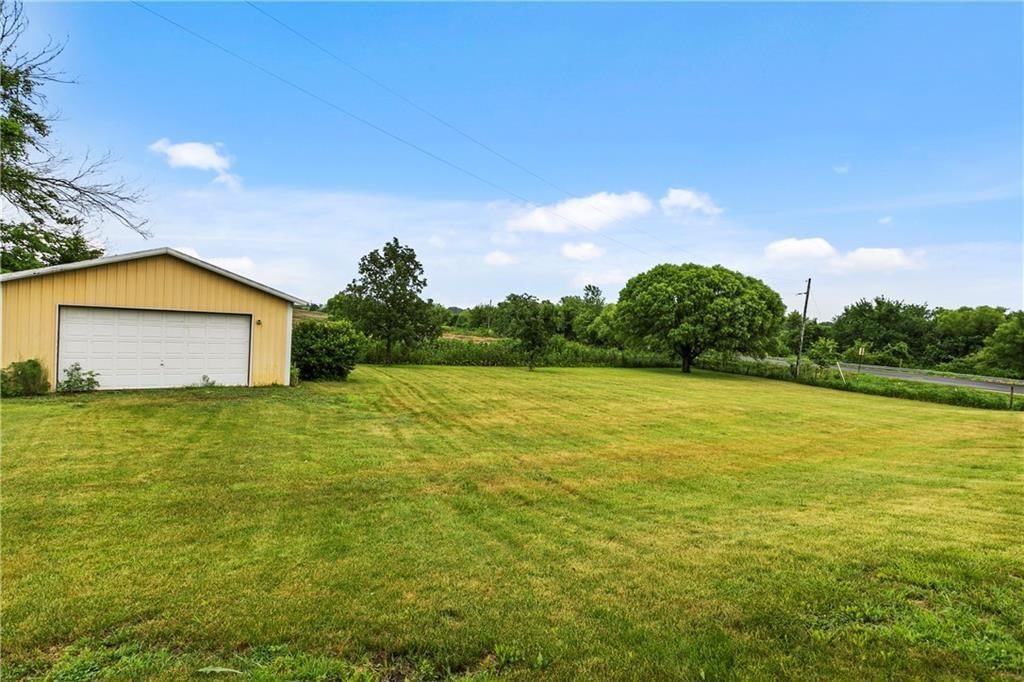 15975 Chieftain Road — photo 9