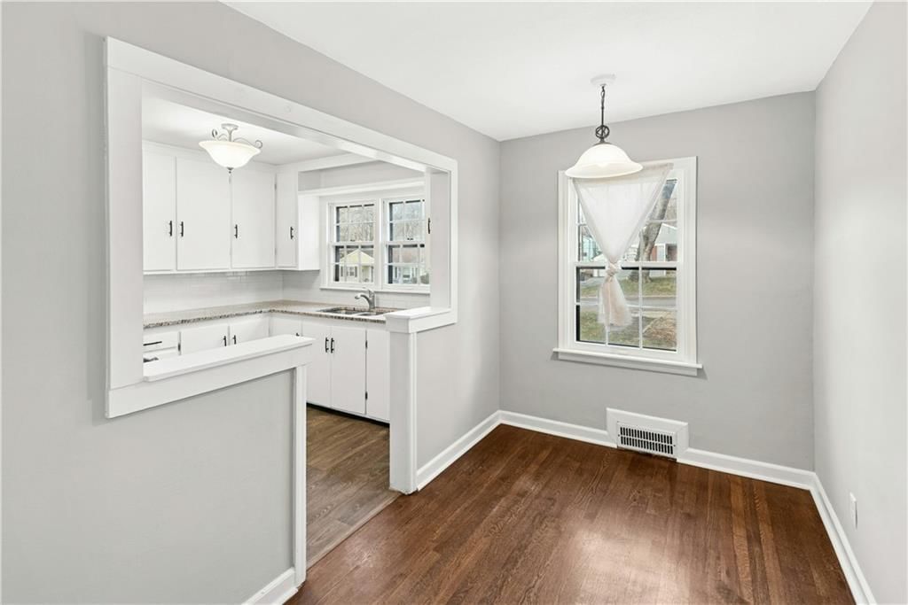 1329 E 82nd Street — photo 7