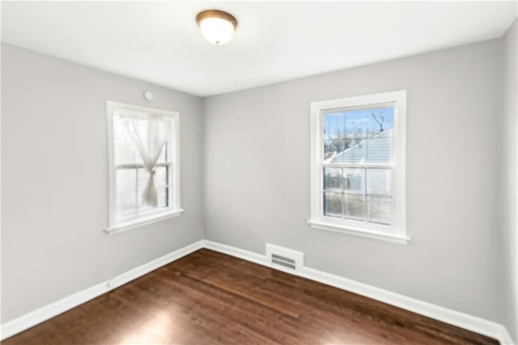 1329 E 82nd Street — photo 11