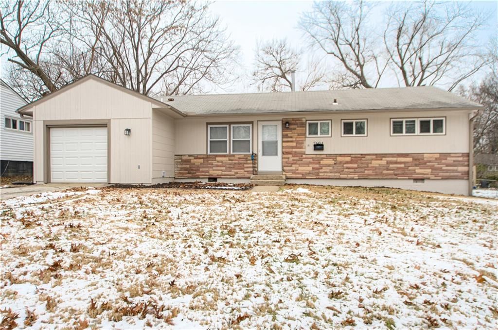 7604 E 108th Street, Kansas City, MO