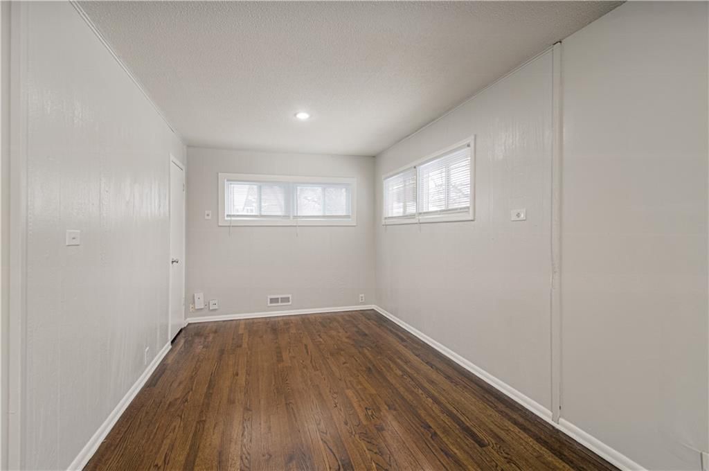 7604 E 108th Street — photo 5