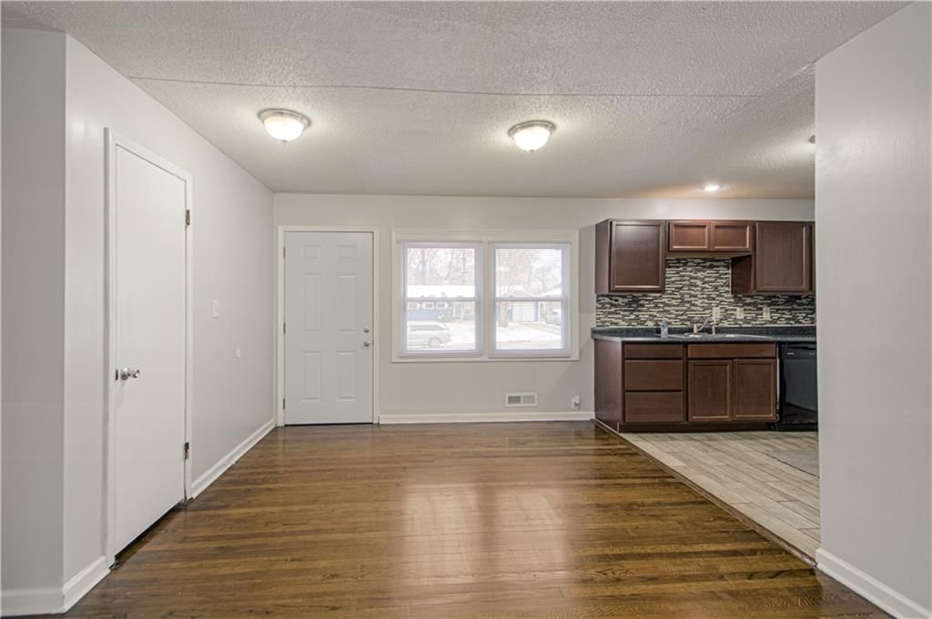 7604 E 108th Street — photo 7
