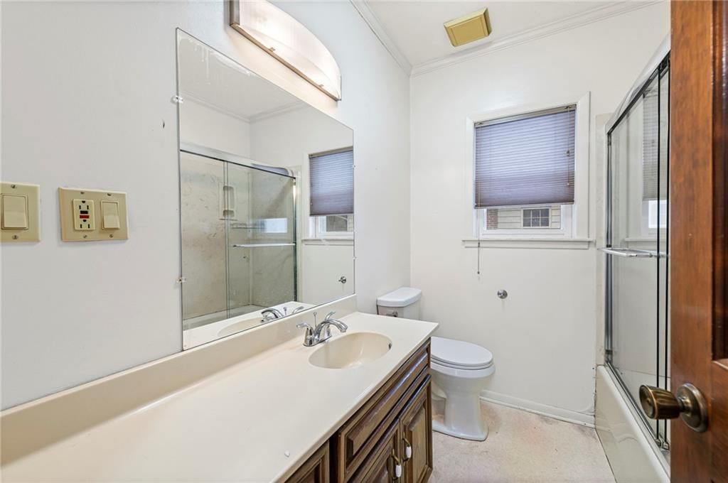309 N VAN BRUNT Boulevard — photo 29