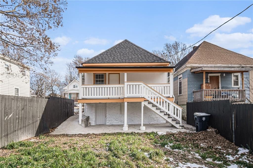 2330 Mersington Avenue — photo 23