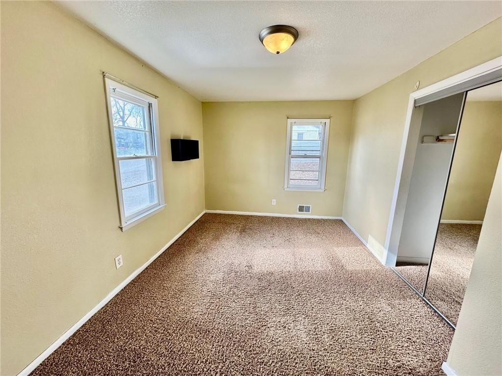 4720 NE 47th Street — photo 8