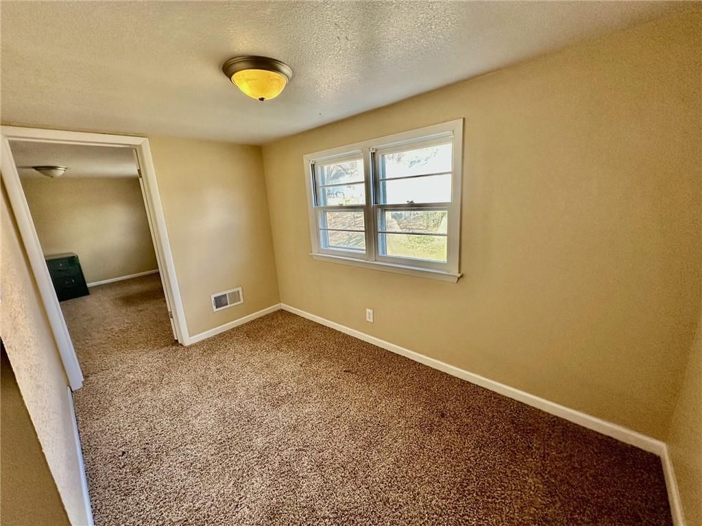 4720 NE 47th Street — photo 14