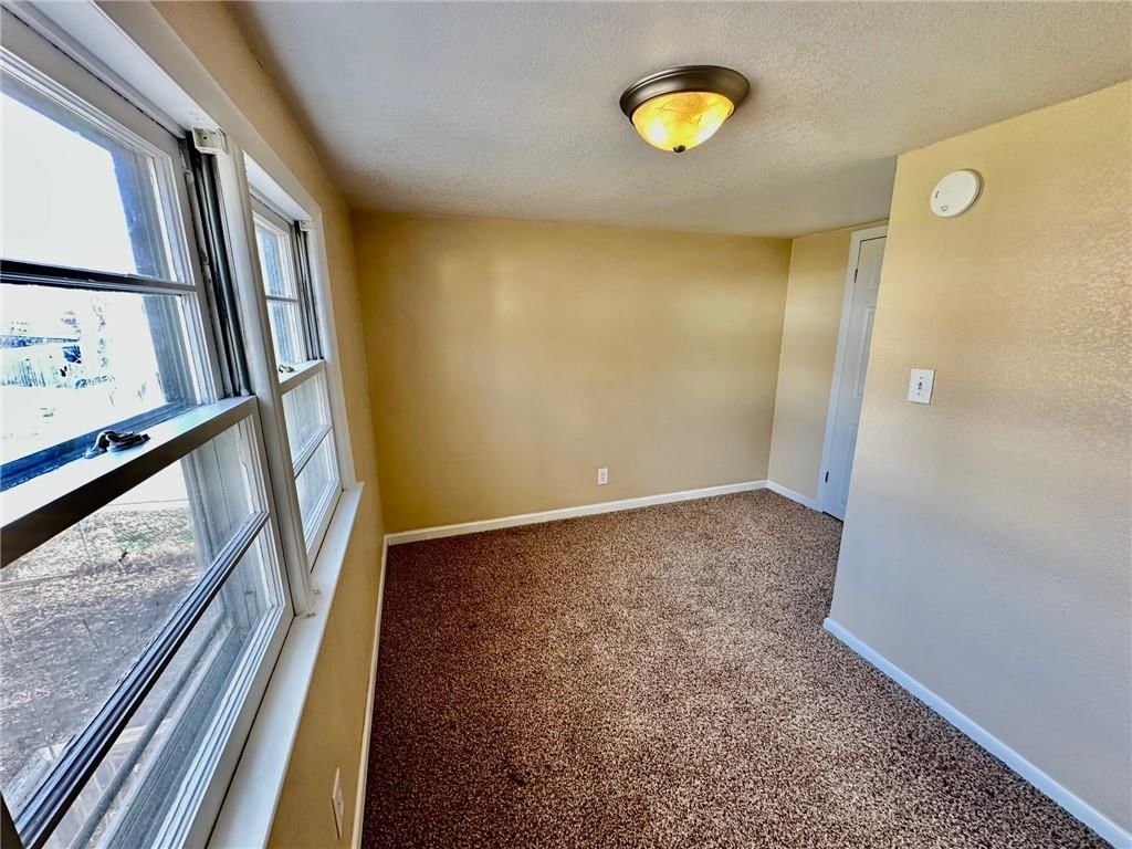 4720 NE 47th Street — photo 15