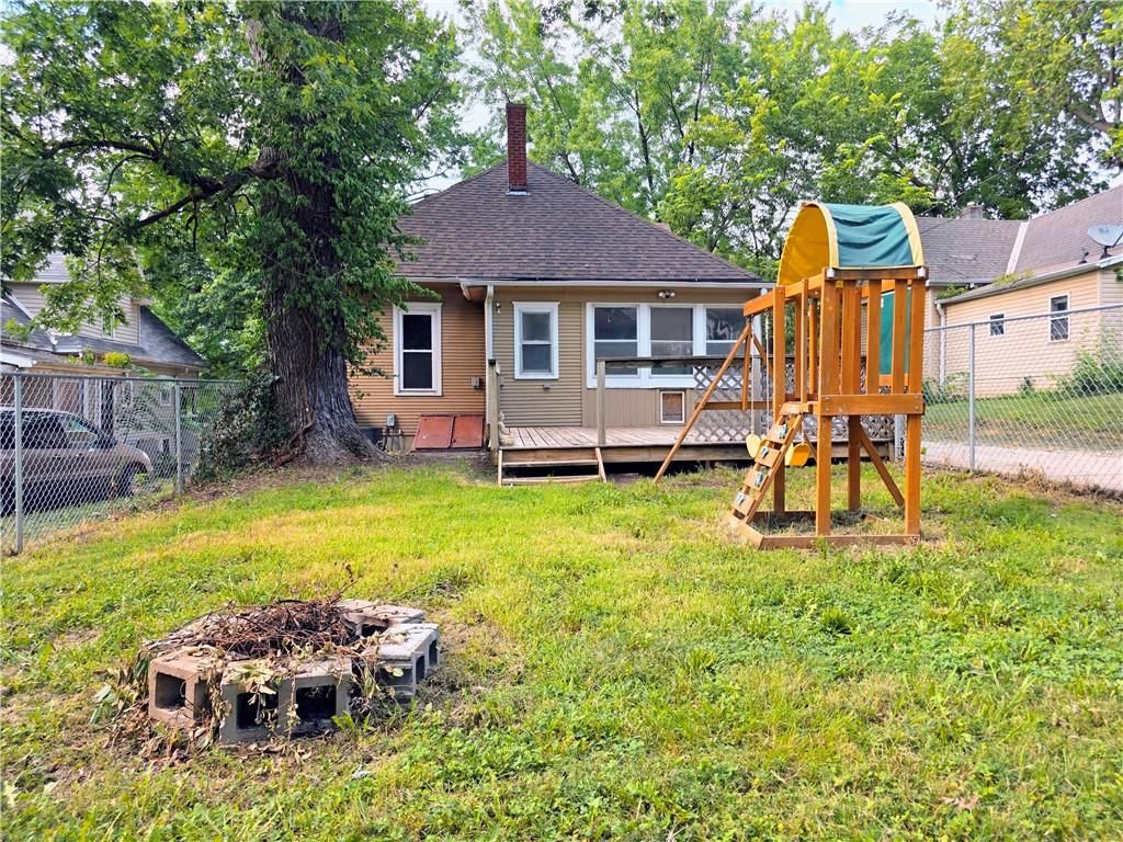 2906 Lafayette Street — photo 39