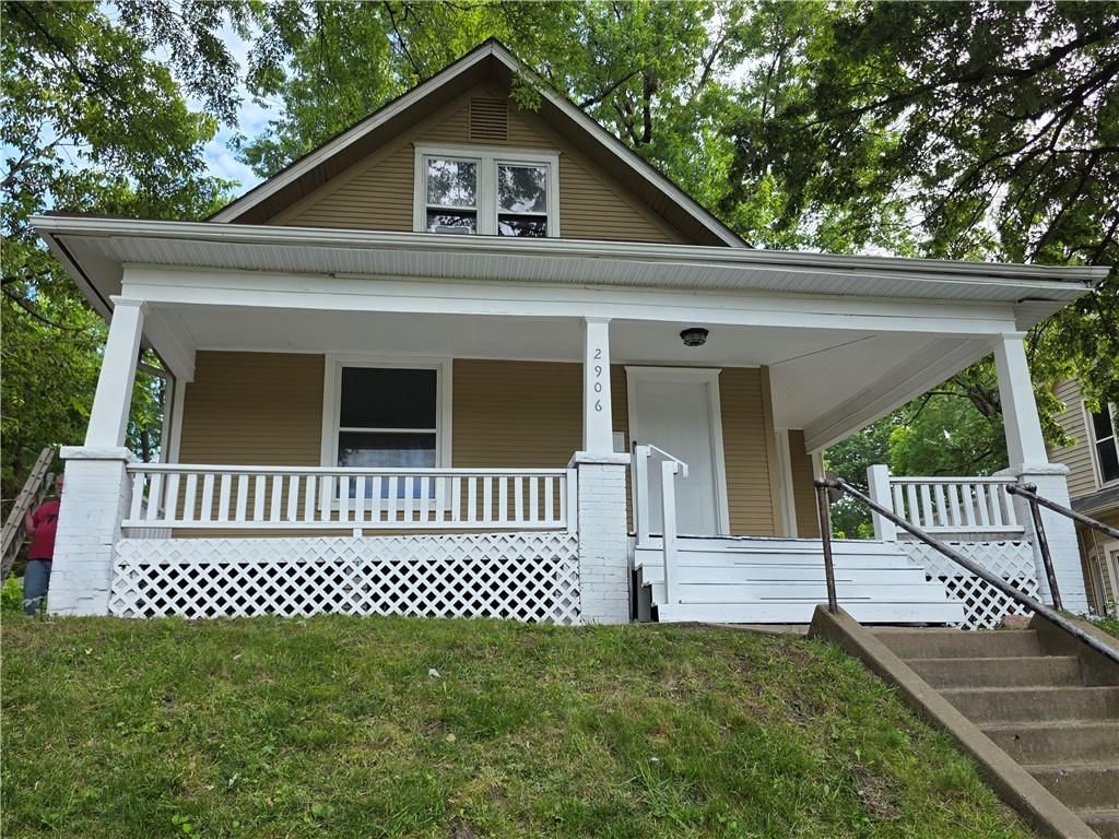 2906 Lafayette Street — photo 43
