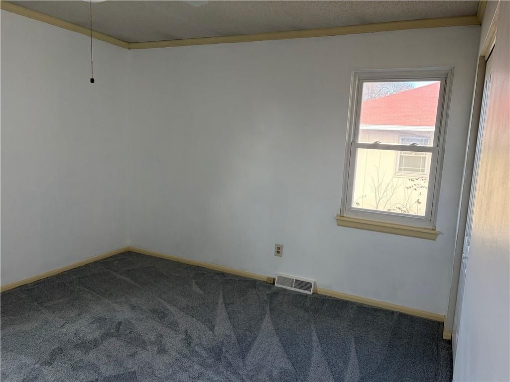 302 NW Shamrock Avenue — photo 12