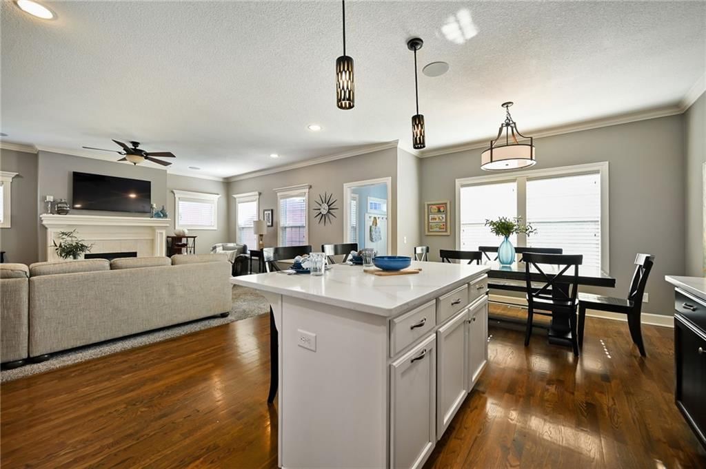 3352 SW Arena Drive — photo 12