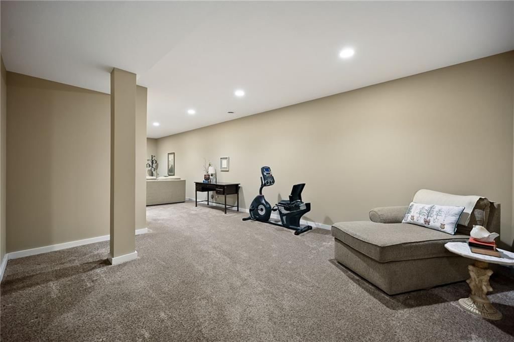 3352 SW Arena Drive — photo 25