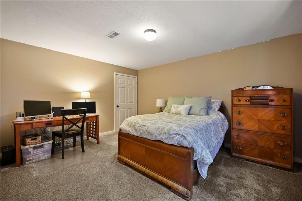 3352 SW Arena Drive — photo 29