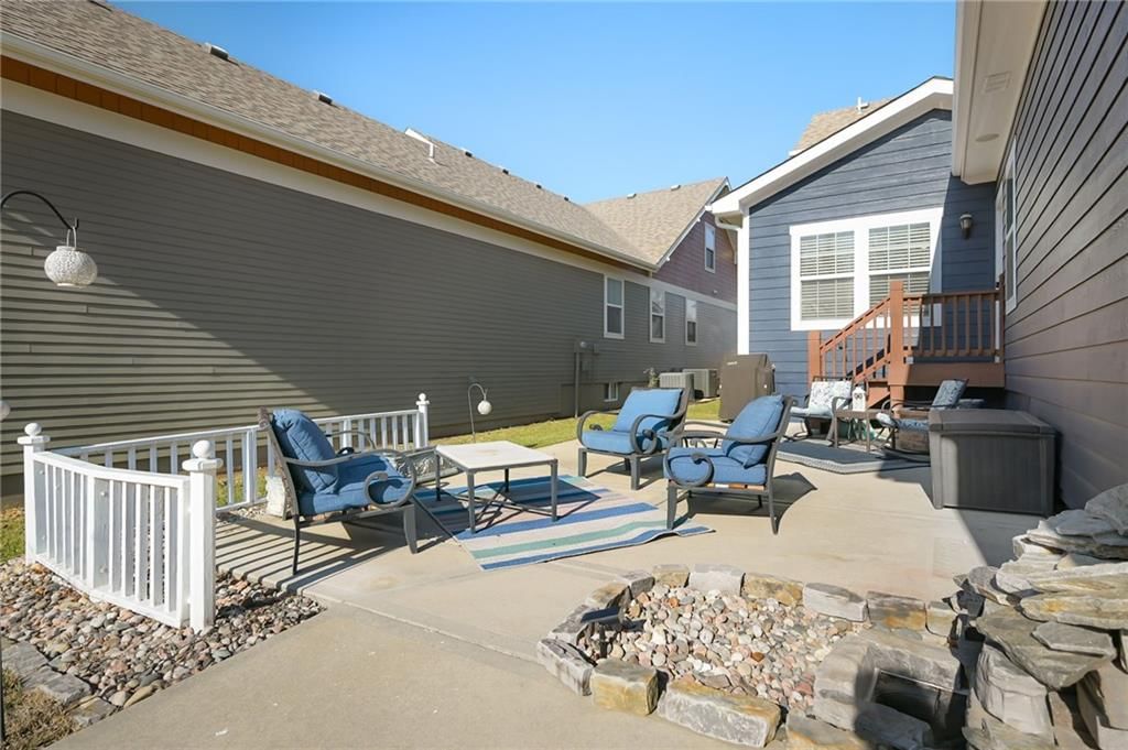 3352 SW Arena Drive — photo 30
