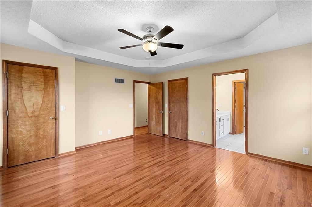 828 Black Oak Drive — photo 12