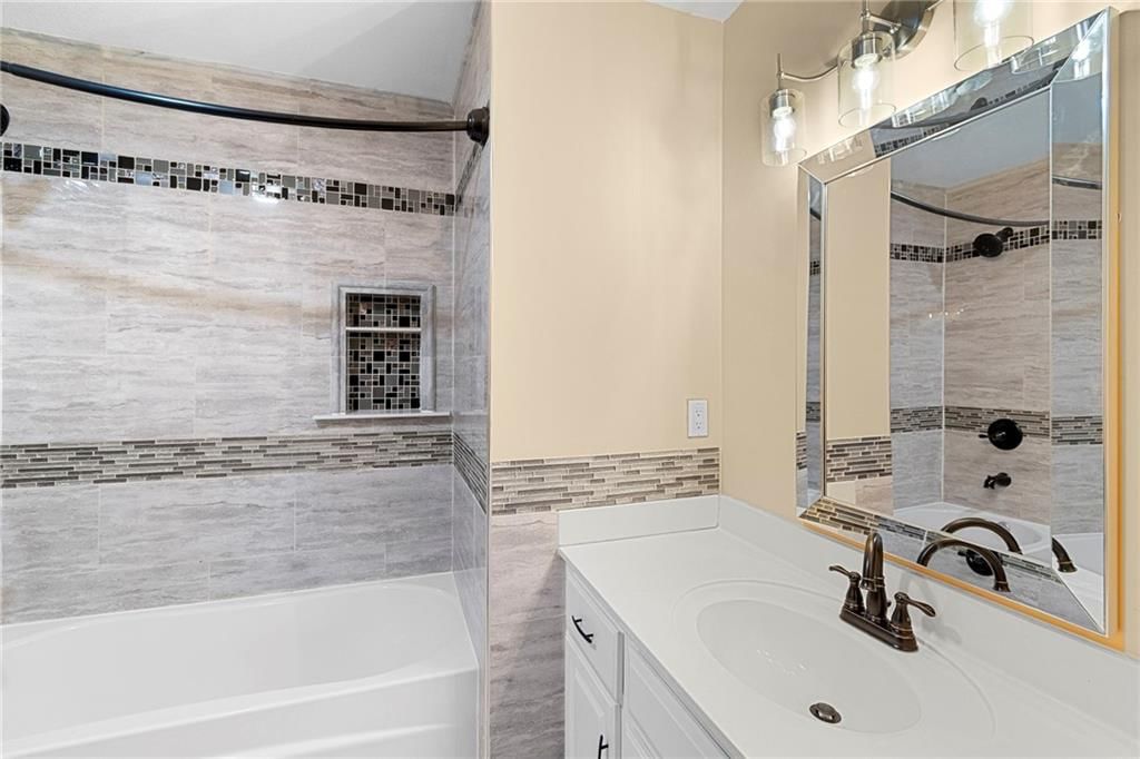 828 Black Oak Drive — photo 21