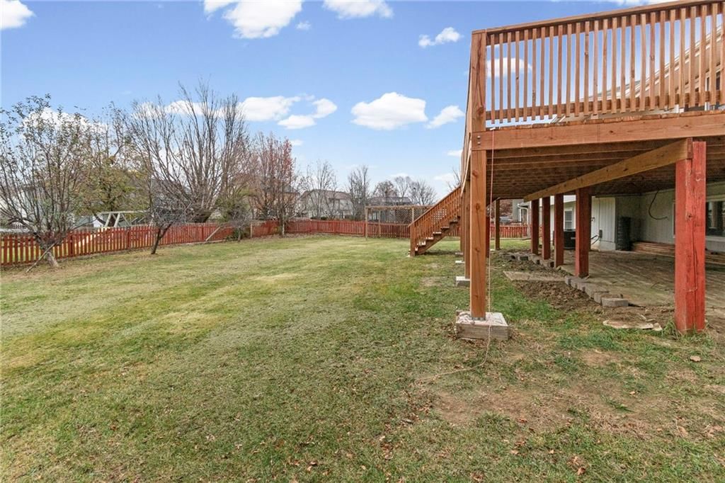 828 Black Oak Drive — photo 29