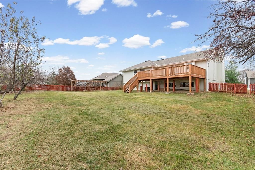 828 Black Oak Drive — photo 30