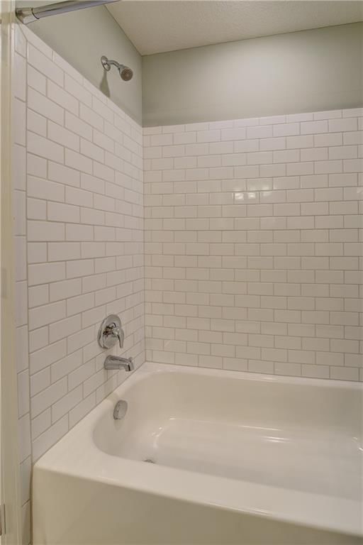 5412 NE 62nd Street — photo 13