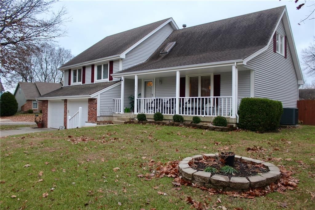 617 Birchwood Drive — photo 2