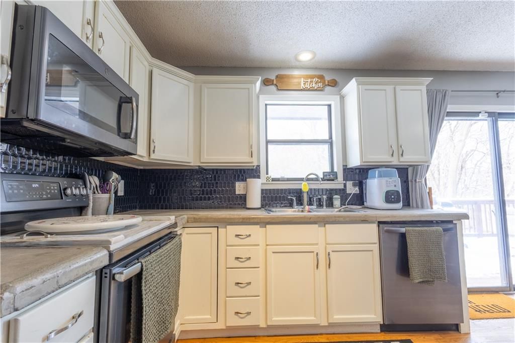 6320 Pamela Drive — photo 18