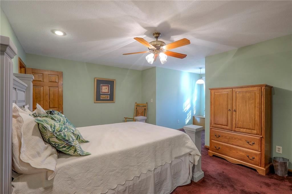 305 E Partridge Avenue — photo 31