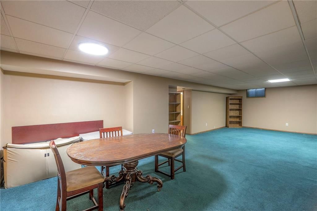 305 E Partridge Avenue — photo 38