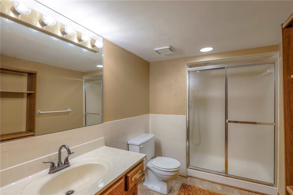 305 E Partridge Avenue — photo 43
