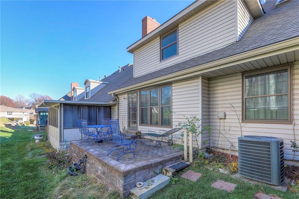 305 E Partridge Avenue — photo 50