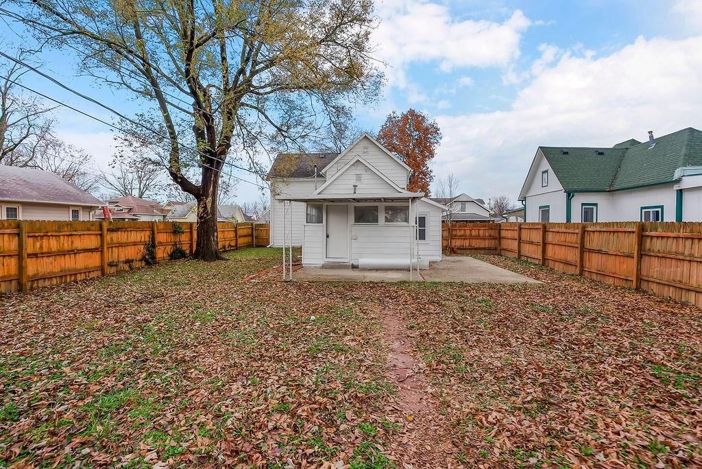 217 Brown Avenue — photo 34