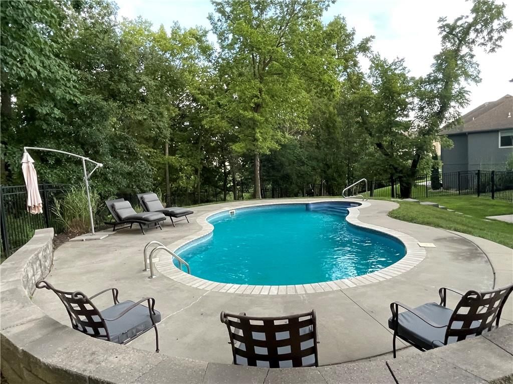4602 NW 71st Street — photo 32