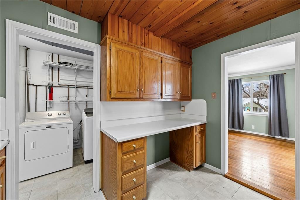 11 E Navajo Lane — photo 11