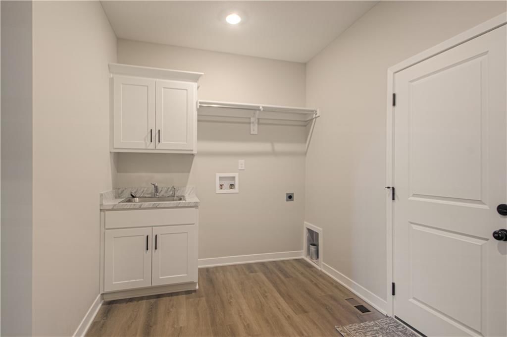 1317 N Holland Court — photo 20