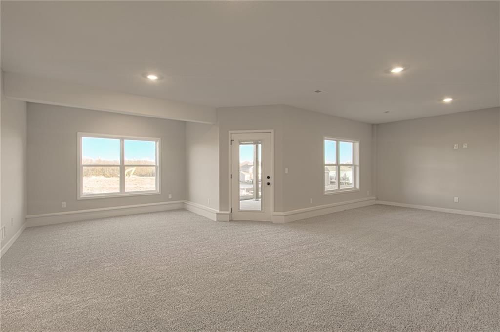 1317 N Holland Court — photo 26