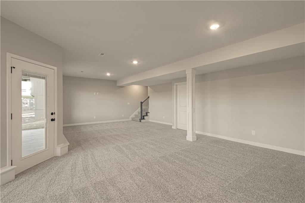 1317 N Holland Court — photo 27