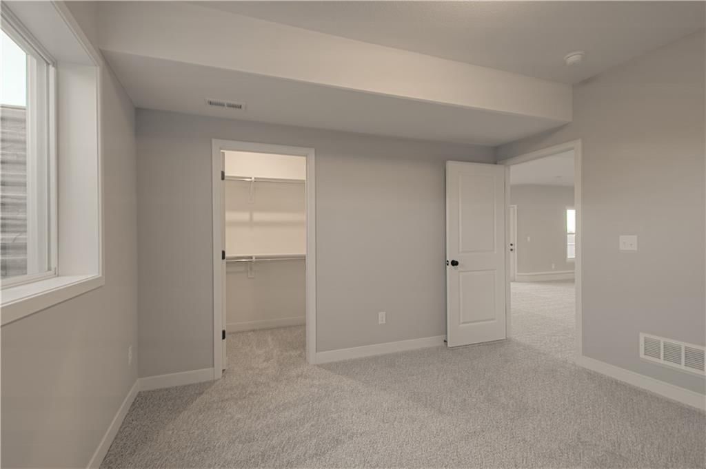 1317 N Holland Court — photo 32