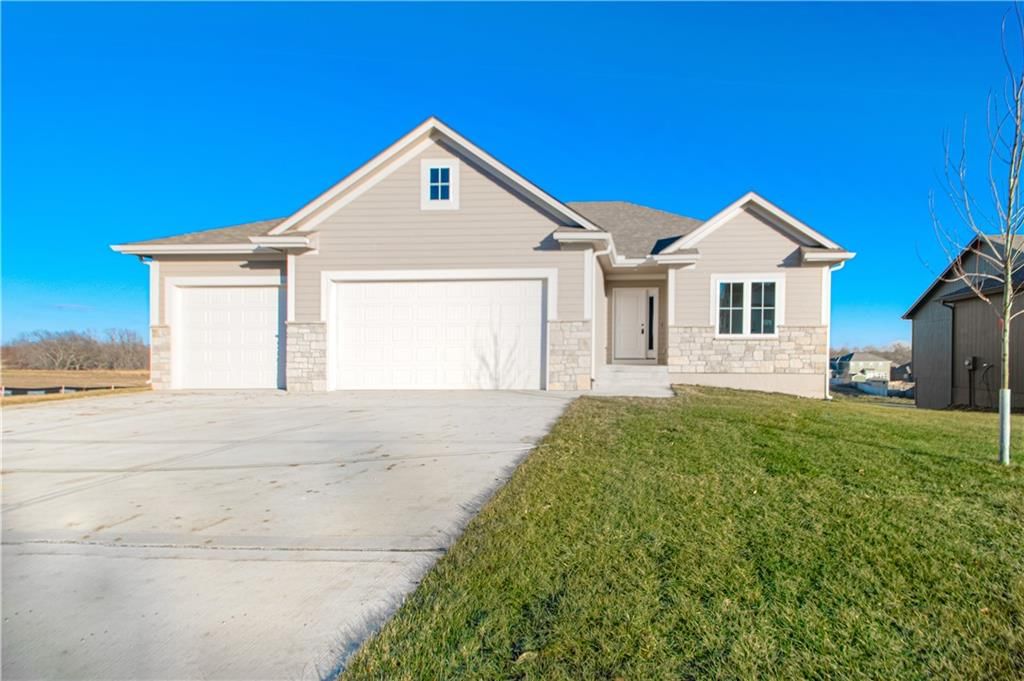1317 N Holland Court — photo 37