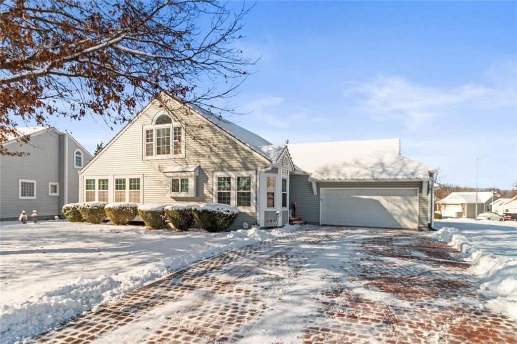1515 NW Primrose Lane, Blue Springs, MO