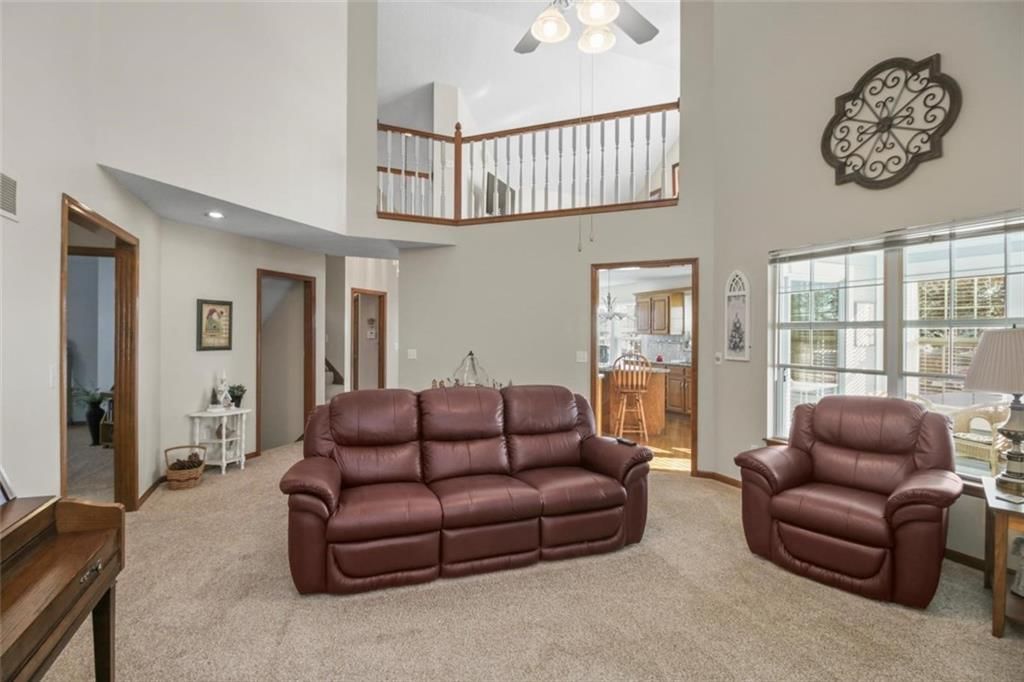 1515 NW Primrose Lane — photo 4
