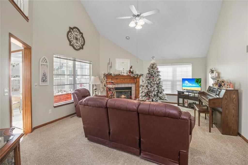 1515 NW Primrose Lane — photo 6