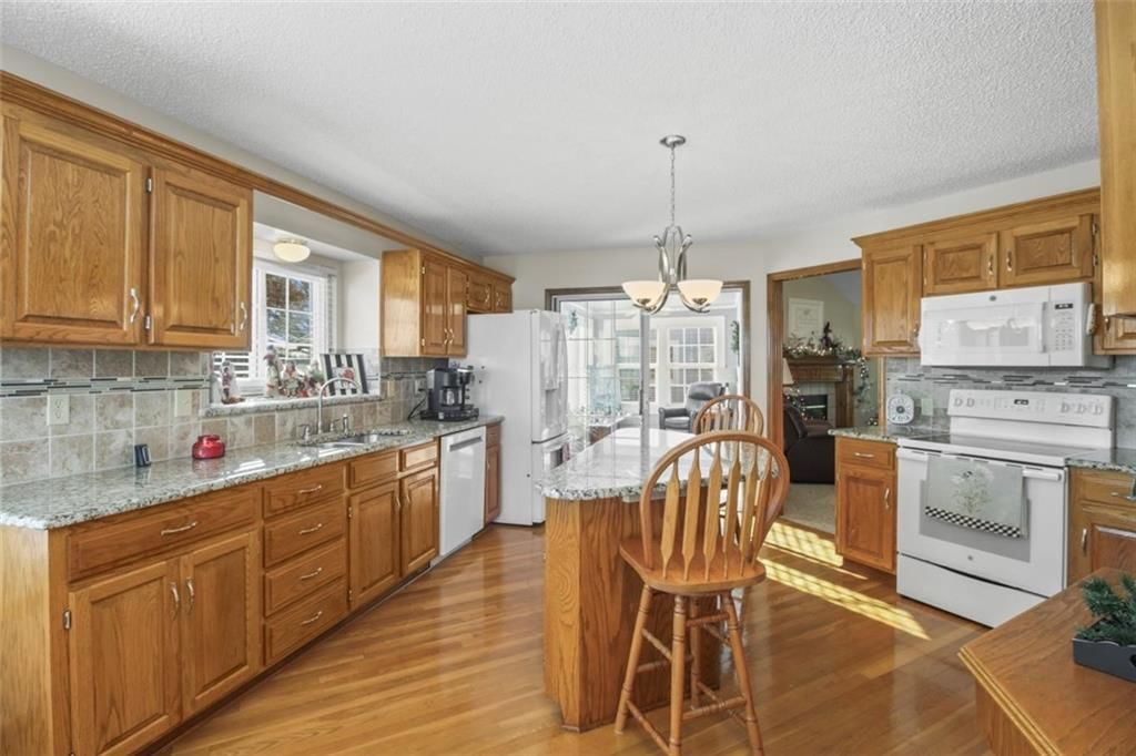 1515 NW Primrose Lane — photo 7