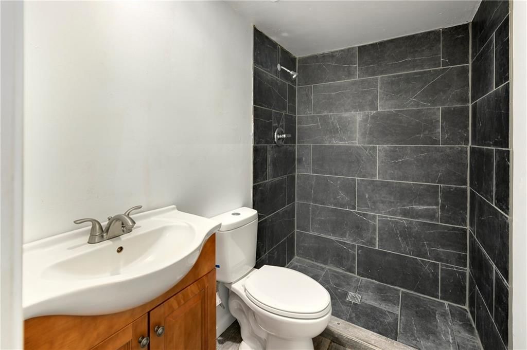 1904 Karlton Way — photo 14