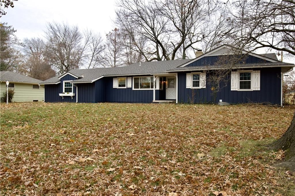 6121 Hunter Street — photo 1
