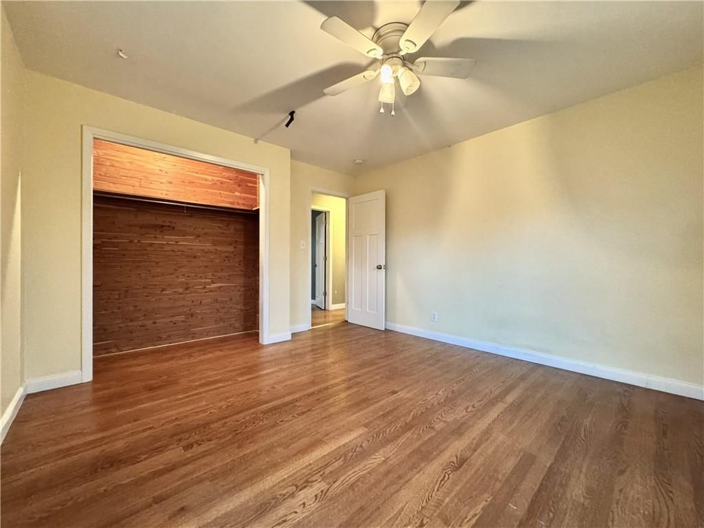 6121 Hunter Street — photo 21