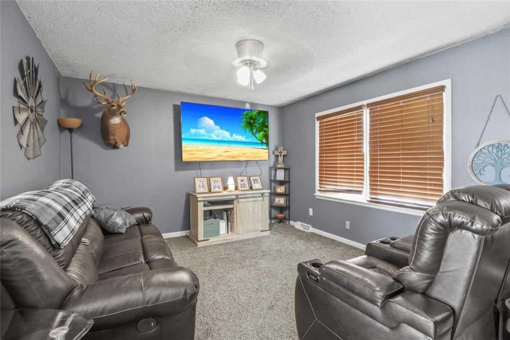 115 Baker Street — photo 3