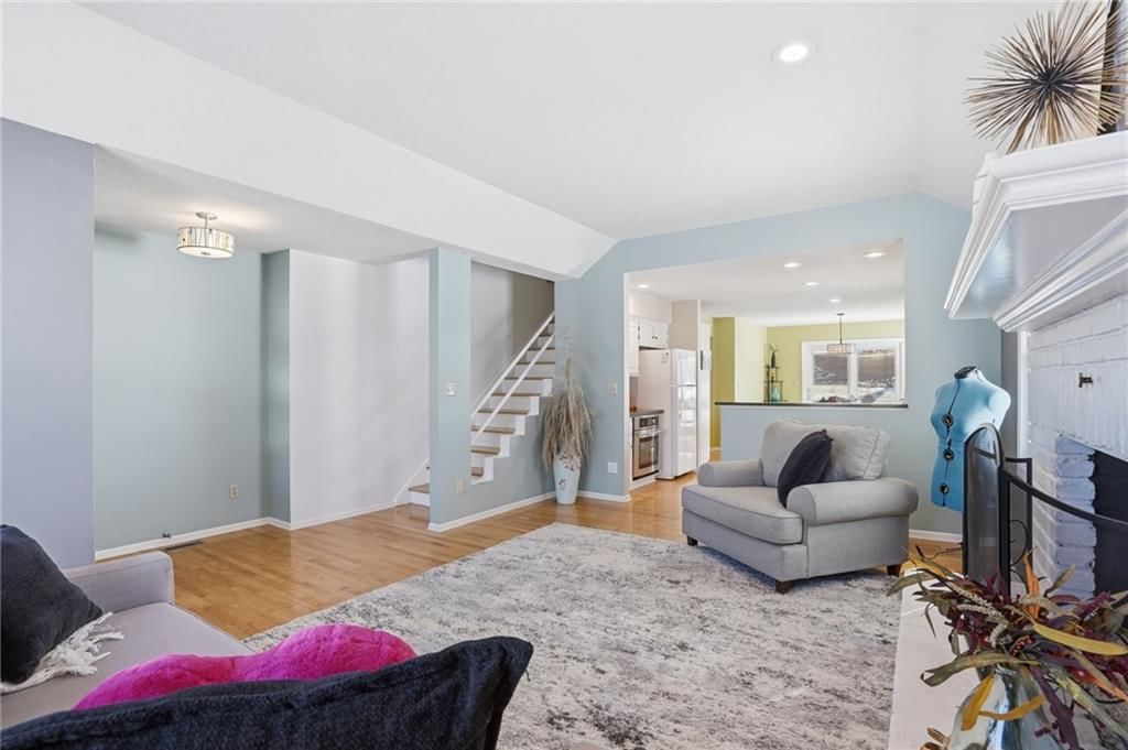 4215 Wimbledon Drive — photo 2