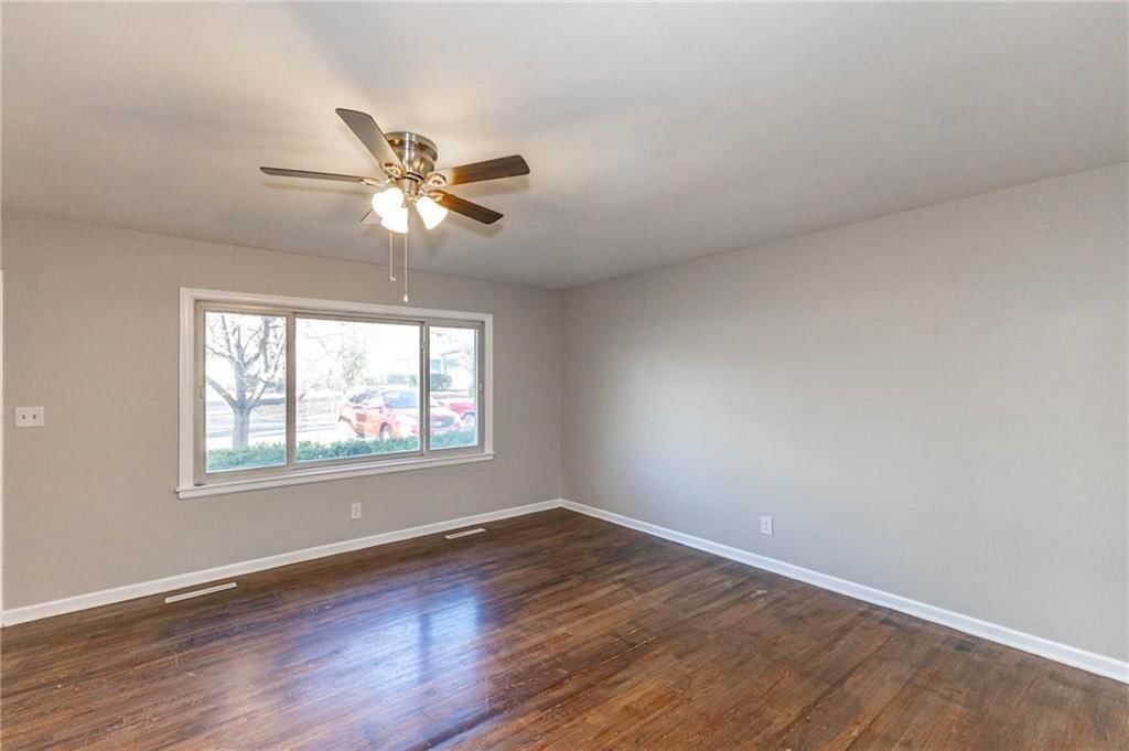 9005 E 74th Street — photo 11