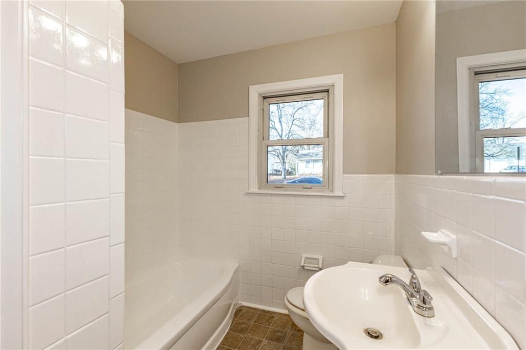 9005 E 74th Street — photo 33
