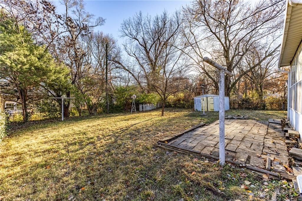 9005 E 74th Street — photo 43