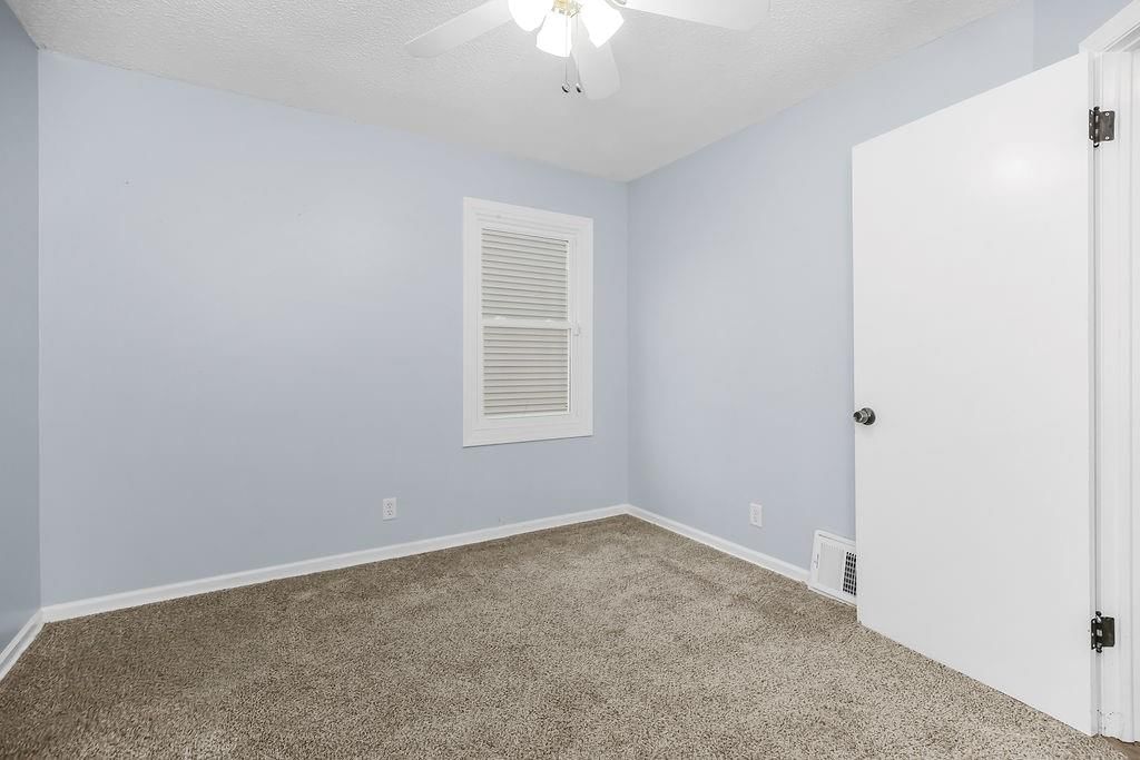 2917 Mason Avenue — photo 14